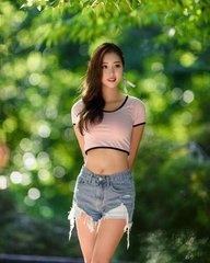 床上的红唇日记未审核版